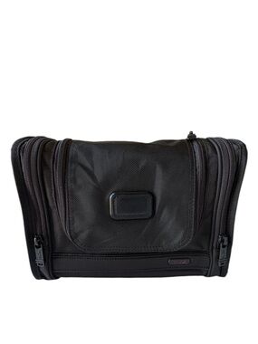 TUMI Alpha Hanging Travel Kit Toiletry Bag Black Ballistic Nylon Organizer